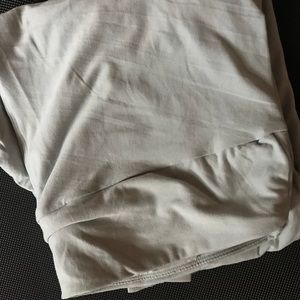 TC Lularoe leggings. Grey.